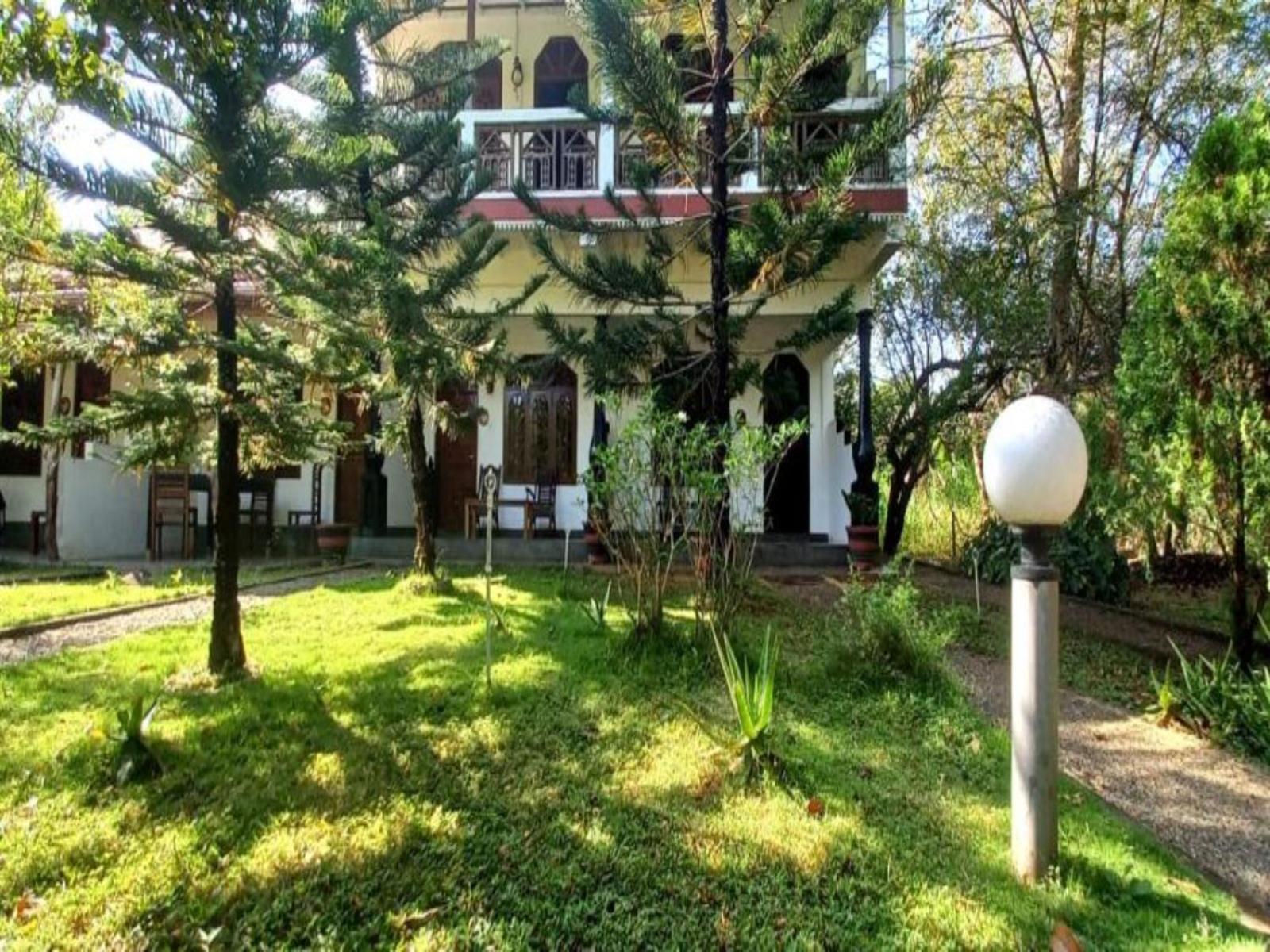 Hostel The Monkey Garden Sigiriya Exterior foto
